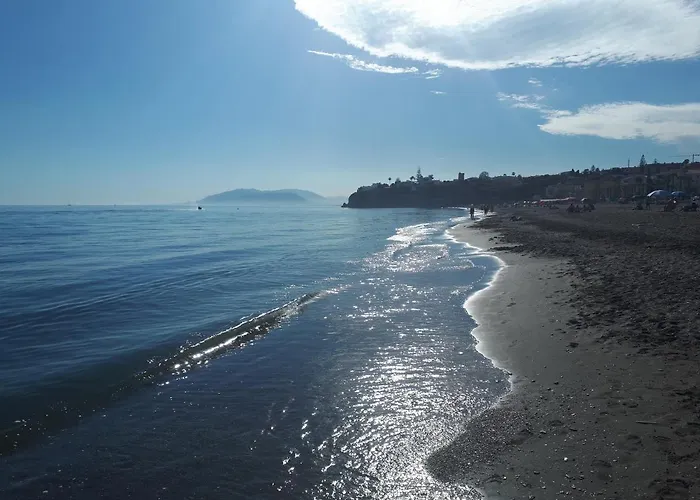 Studio 1 - Sea Front
