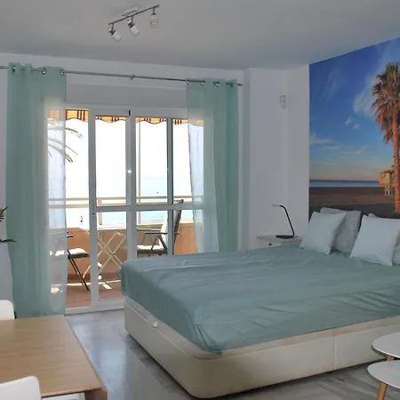 Studio 1 - Sea Front Rincon de la Victoria Exterior photo