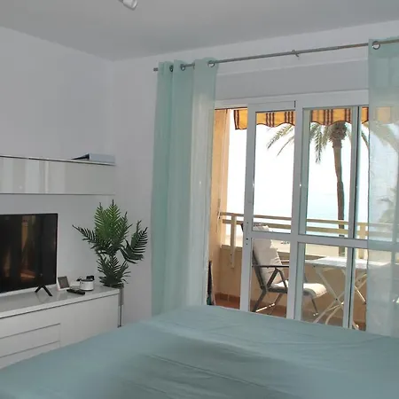 Studio 1 - Sea Front Rincon de la Victoria Exterior photo