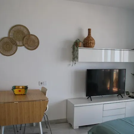 Studio 1 - Sea Front Rincon de la Victoria Exterior photo